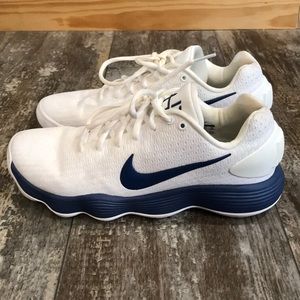 Nike Hyperdunk Low Mens 8